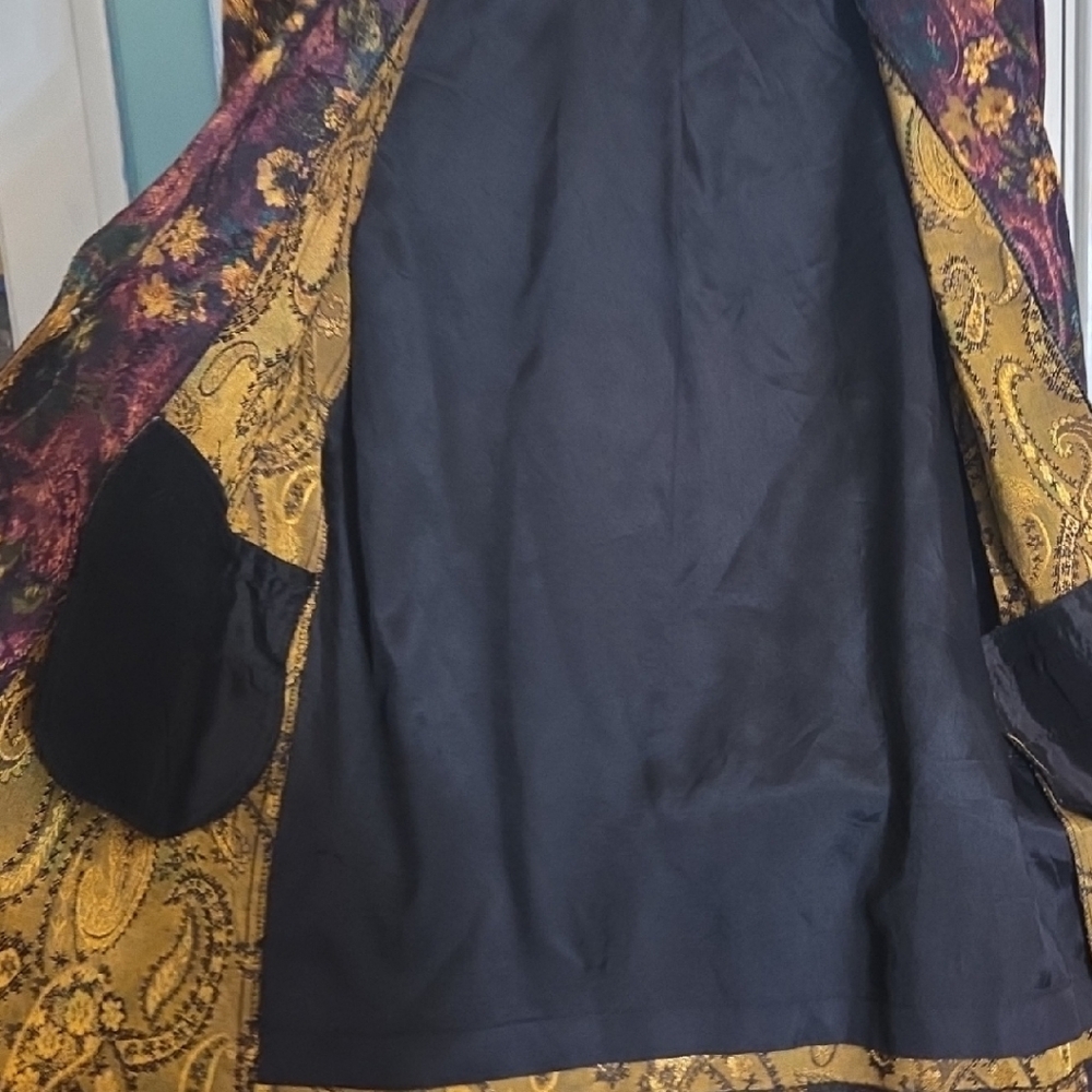 Floral Patterned Blazer - Picture 7 of 7